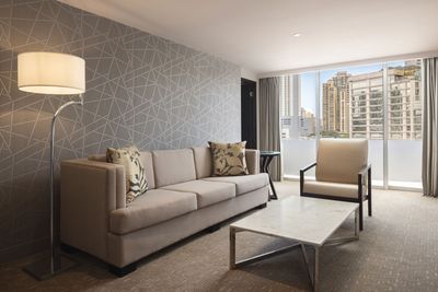 Renaissance Panama City Hotel suite