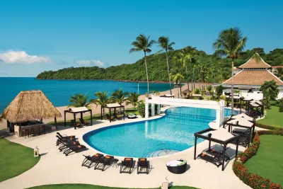 Dreams Playa Bonita Panama pool