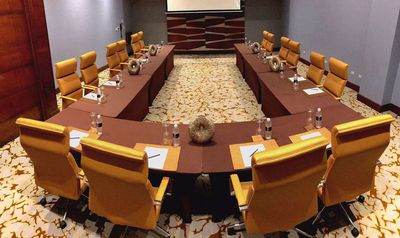Waldorf Astoria Panama meeting room